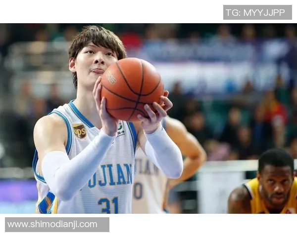 杭州羽毛球队在邀请赛中以90分稳居积分榜首位展现强劲实力 杭州羽毛球队在邀请赛中以90分稳居积分榜首位展现强劲实力