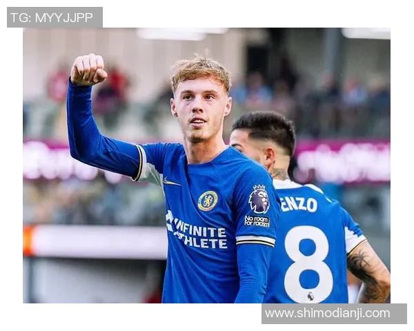 英冠足球明星阵容揭晓球迷期待新赛季精彩对决与传奇表现 英冠足球明星阵容揭晓球迷期待新赛季精彩对决与传奇表现