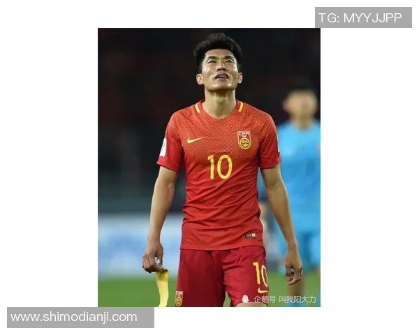 赛后分析:深圳足球队与上海足球队的速度对决全景回顾 赛后分析:深圳足球队与上海足球队的速度对决全景回顾